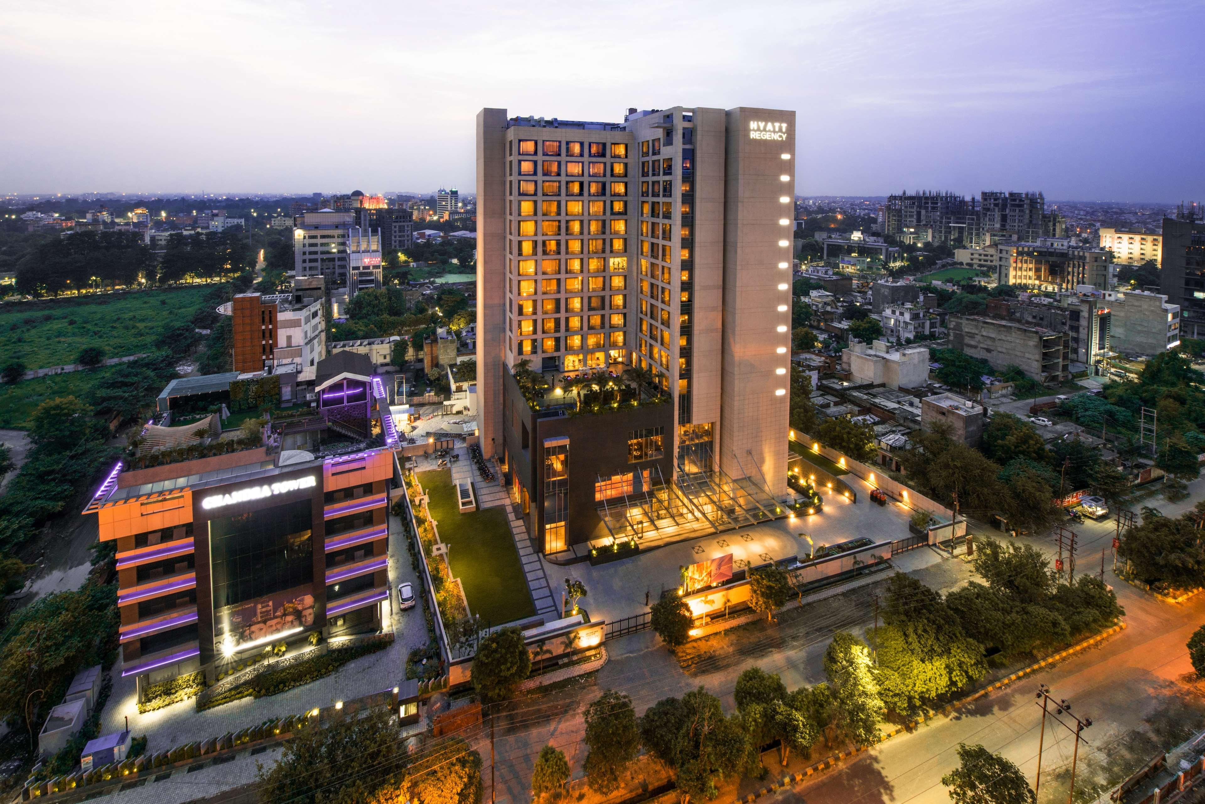 Hotel Hyatt Regency Lucknow Gomti Nagar Extérieur photo The Park, New Delhi